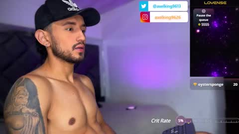 Snapshot of axelking13 chatting on 01.05.25 Axel King online show from 01.05.25