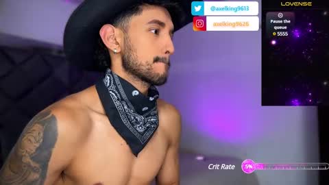 Snapshot of axelking13 chatting on 01.05.25 Axel King online show from 01.05.25