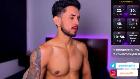 Snapshot of axelking13 chatting on 09.09.25 Axel King online show from 09.09.25