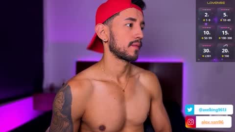 Snapshot of axelking13 chatting on 10.18.25 Axel King online show from 10.18.25