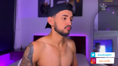 Snapshot of axelking13 chatting on 11.17.25 Axel King online show from 11.17.25