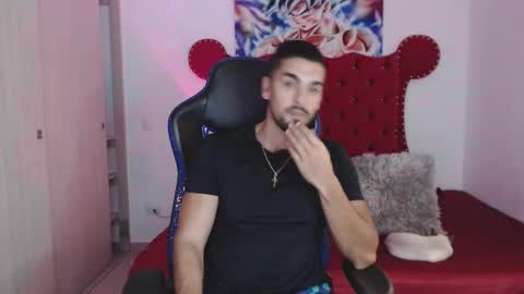 Axel online show from 02.02.26