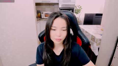 Aya Moon online show from 11.06.25