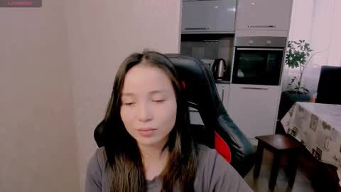 Aya Moon online show from 12.05.25