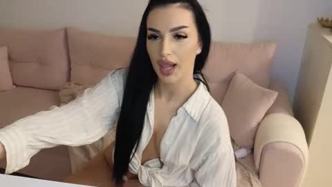 Snapshot of ayabellle chatting on 04.15.26 Ayabellle online show from 04.15.26