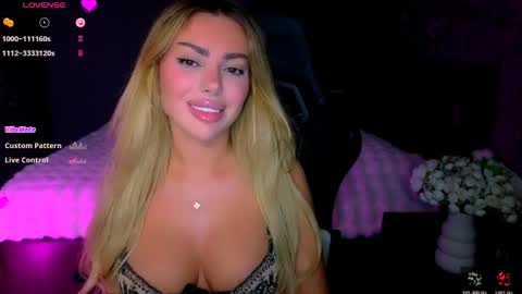 Snapshot of ayla_demir chatting on 05.31.26 Ayla Demir online show from 05.31.26