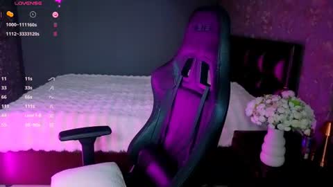 Snapshot of ayla_demir chatting on 06.09.26 Ayla Demir online show from 06.09.26