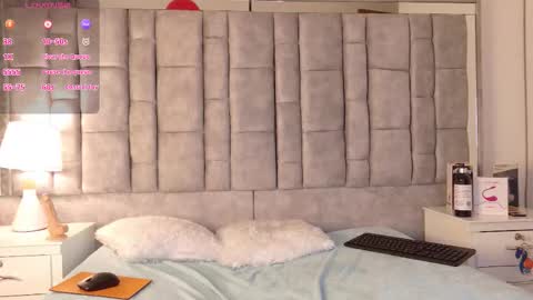 Snapshot of ayla_han chatting on 03.12.26 ayla_han online show from 03.12.26