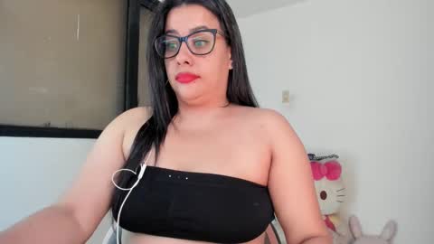 Snapshot of aylaislem chatting on 02.17.25 SandyMODELINDEPENDIENT online show from 02.17.25