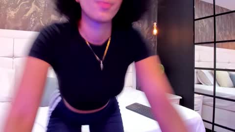 Snapshot of ayleen_dunkann chatting on 03.17.26 Ayleen online show from 03.17.26