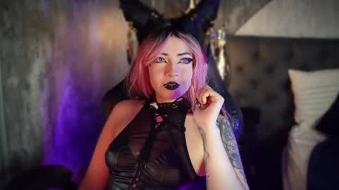 Aylen online show from 06.24.26
