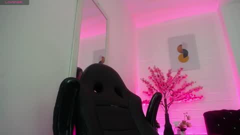 Ayliinn  online show from 05.21.26
