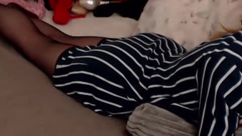 Snapshot of aylynrichard chatting on 02.08.25 aylynrichard online show from 02.08.25