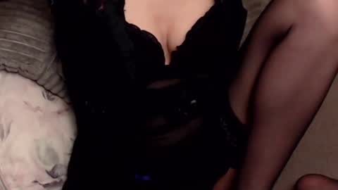 Snapshot of aylynrichard chatting on 02.27.25 aylynrichard online show from 02.27.25