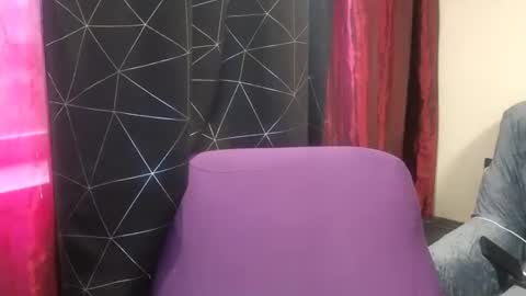 Dominatrix Queen online show from 12.21.24