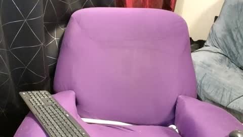 Dominatrix Queen online show from 02.02.25