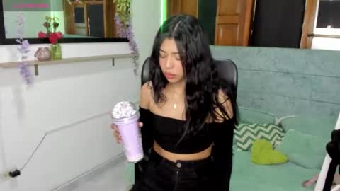 Snapshot of aysha_winxs chatting on 03.12.26 Aysha online show from 03.12.26