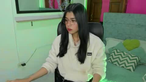 Aysha online show from 04.26.26