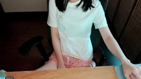 Snapshot of ayumianzu chatting on 05.05.26 anzu online show from 05.05.26