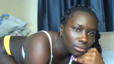 Snapshot of azaelia_iris chatting on 05.20.26 azaelia_iris online show from 05.20.26