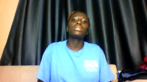 Snapshot of azaelia_iris chatting on 07.19.26 azaelia_iris online show from 07.19.26