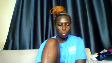 Snapshot of azaelia_iris chatting on 07.19.26 azaelia_iris online show from 07.19.26