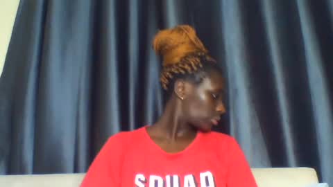 Snapshot of azaelia_iris chatting on 07.23.26 azaelia_iris online show from 07.23.26
