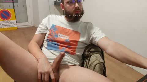 Snapshot of azagal22 chatting on 01.22.25 justin online show from 01.22.25