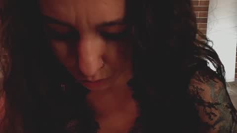 Snapshot of azaliaswallows chatting on 12.07.24 azaliaswallows online show from 12.07.24