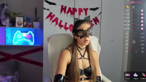 Sofia online show from 10.24.25