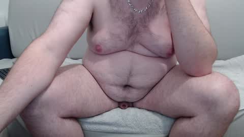 Snapshot of azer912 chatting on 12.16.24 Azer online show from 12.16.24