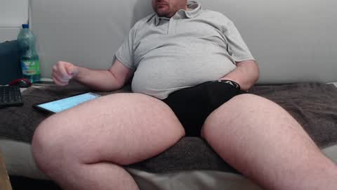 Snapshot of azer912 chatting on 01.27.25 Azer online show from 01.27.25