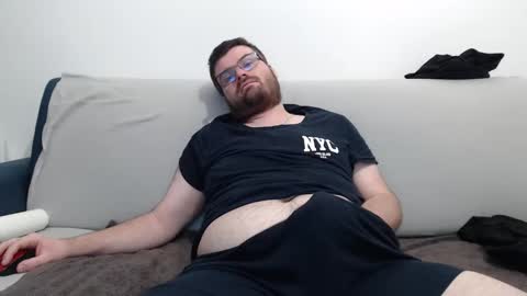 Snapshot of azer912 chatting on 11.08.25 Azer online show from 11.08.25