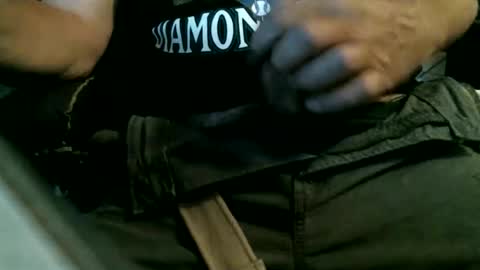 Snapshot of azjohnny chatting on 11.23.25 azjohnny online show from 11.23.25