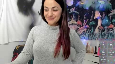 Snapshot of azucenaxxxgp chatting on 02.18.25 Azucena R online show from 02.18.25