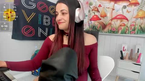 Snapshot of azucenaxxxgp chatting on 03.11.25 Azucena R online show from 03.11.25