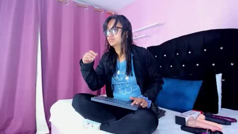 azul_moon online show from 12.02.25