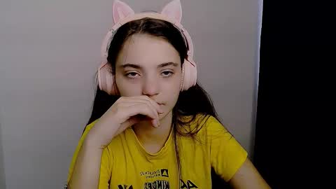 azumi_chan_ online show from 09.09.25