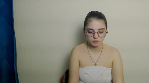 azumi_chan_ online show from 03.23.26