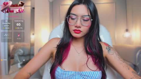 Azura online show from 02.12.26