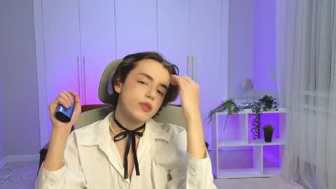 Elios online show from 12.25.24