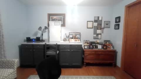 Snapshot of b1gh0rnyguy chatting on 11.04.25 Cory online show from 11.04.25