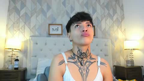 Anny online show from 05.04.26