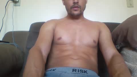 Snapshot of b4dm4ll0y chatting on 02.09.25 M4ll0y online show from 02.09.25