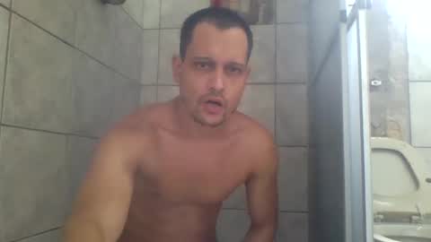 Snapshot of b4dm4ll0y chatting on 02.16.25 M4ll0y online show from 02.16.25