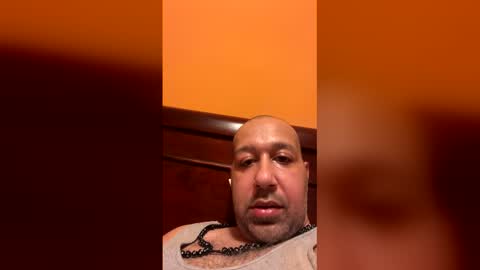 Snapshot of b945061 chatting on 03.28.26 b945061 online show from 03.28.26