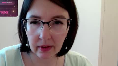 Snapshot of b_bonya_m chatting on 10.16.25 Bonya online show from 10.16.25