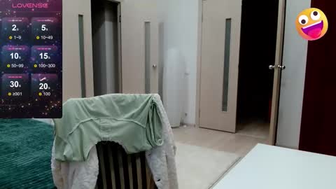 Snapshot of b_bonya_m chatting on 12.02.25 Bonya online show from 12.02.25