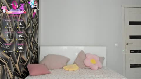 Monica online show from 04.25.26