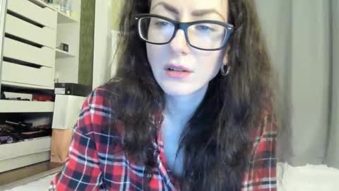 Snapshot of babby_jewel chatting on 10.22.25 babby_jewel online show from 10.22.25